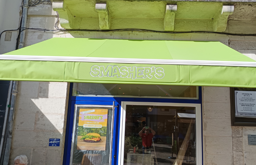 Image d'un store banne